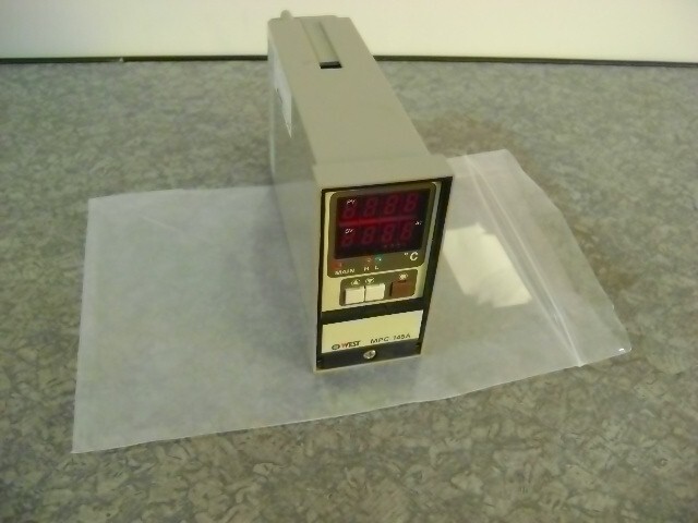 WEST MPC145A-C8DH4 TEMPERATURE CONTROLLER New Free Shipping