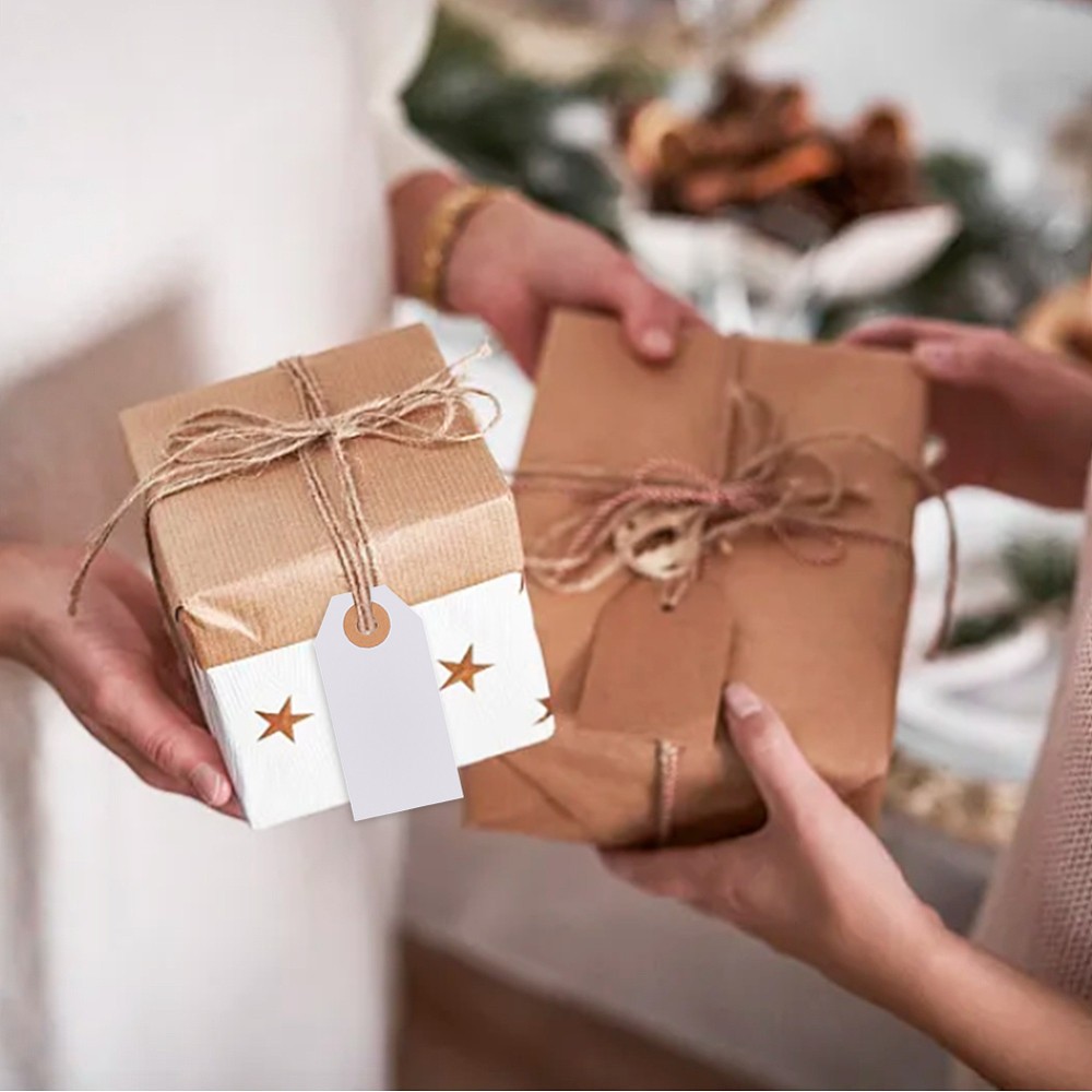 100pcs White Blank Gift Tags with String Rectangle Hanging Merchandise