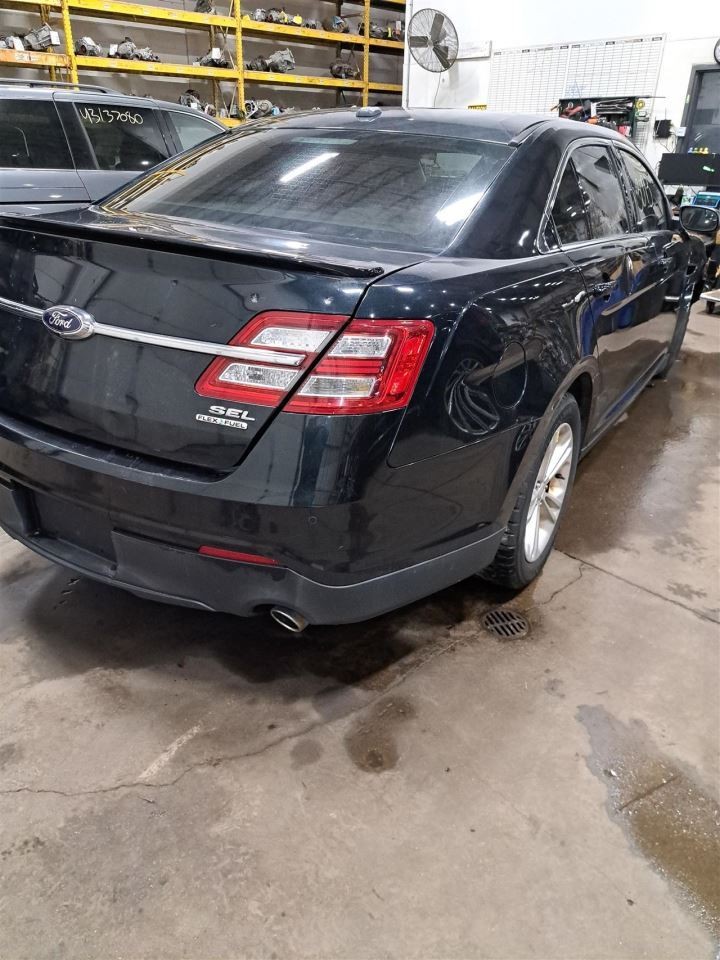 2014 Taurus Camera/Projector Sku#4371800