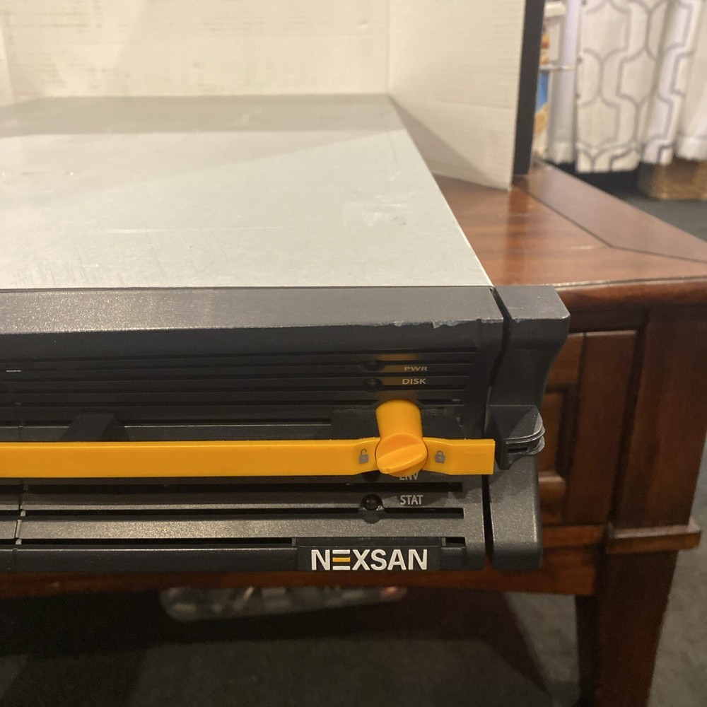Nexsan E-Series E18 San Storage Array 3500335 - No HDD