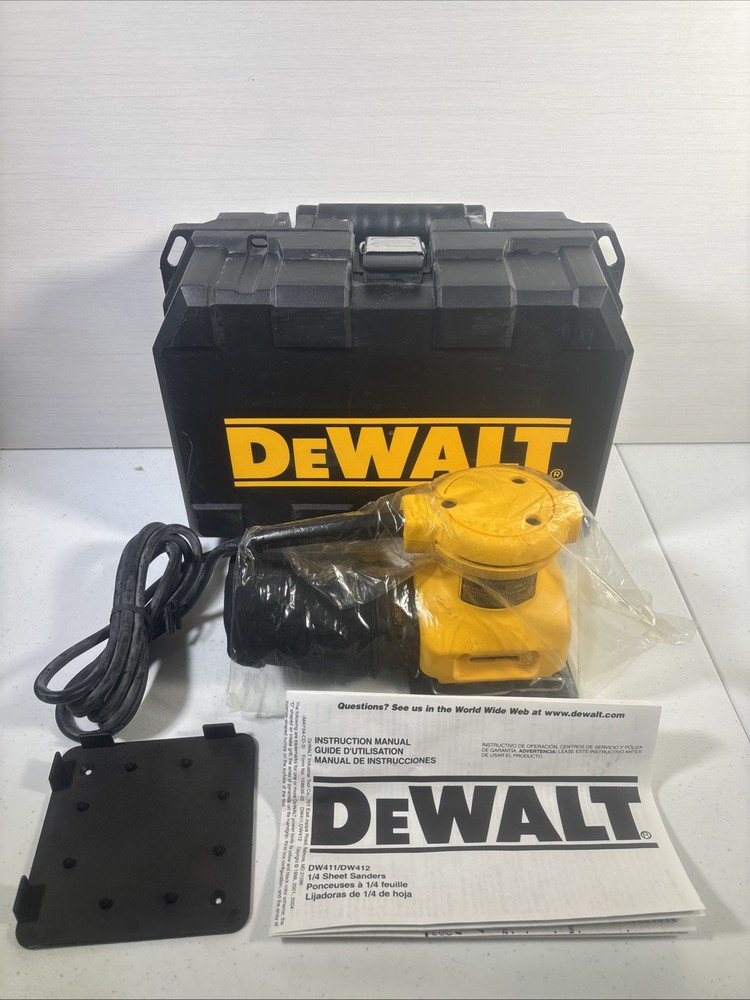 DEWALT DW411 120 VOLT Palm Grip Sander