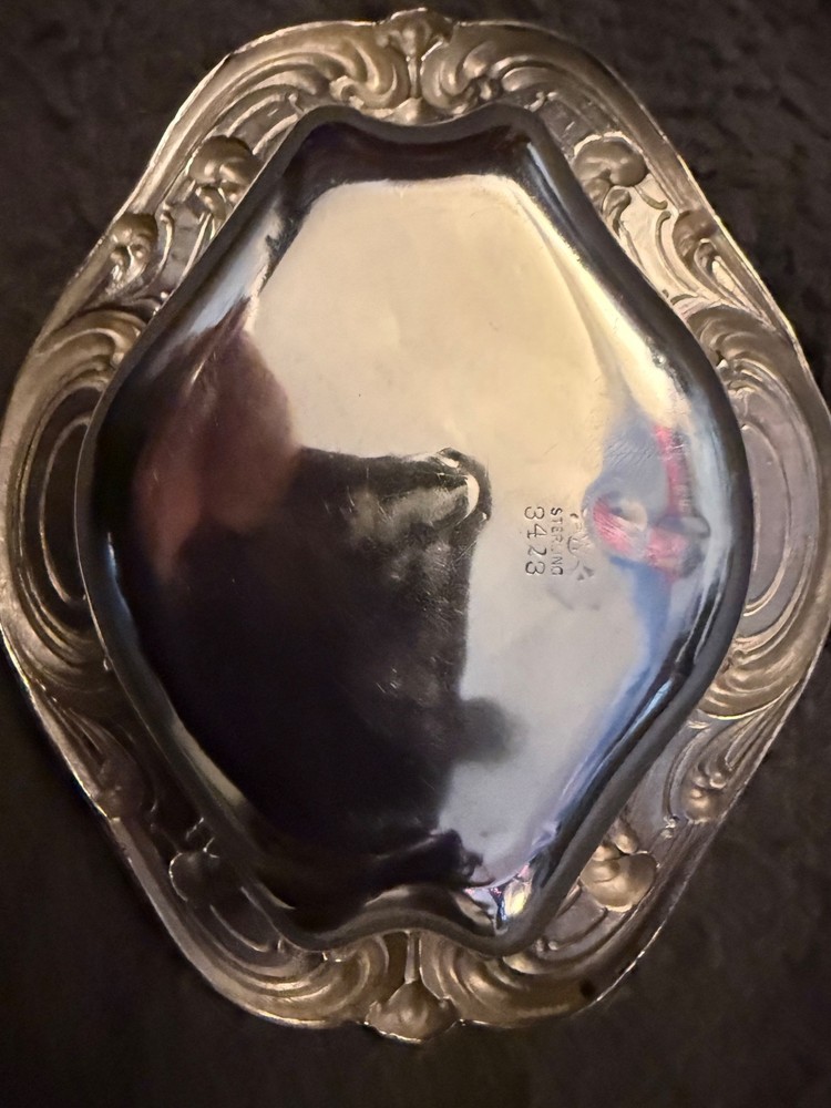 Sterling Silver Webster Rococo Design style 3423 Nut/Candy Dish