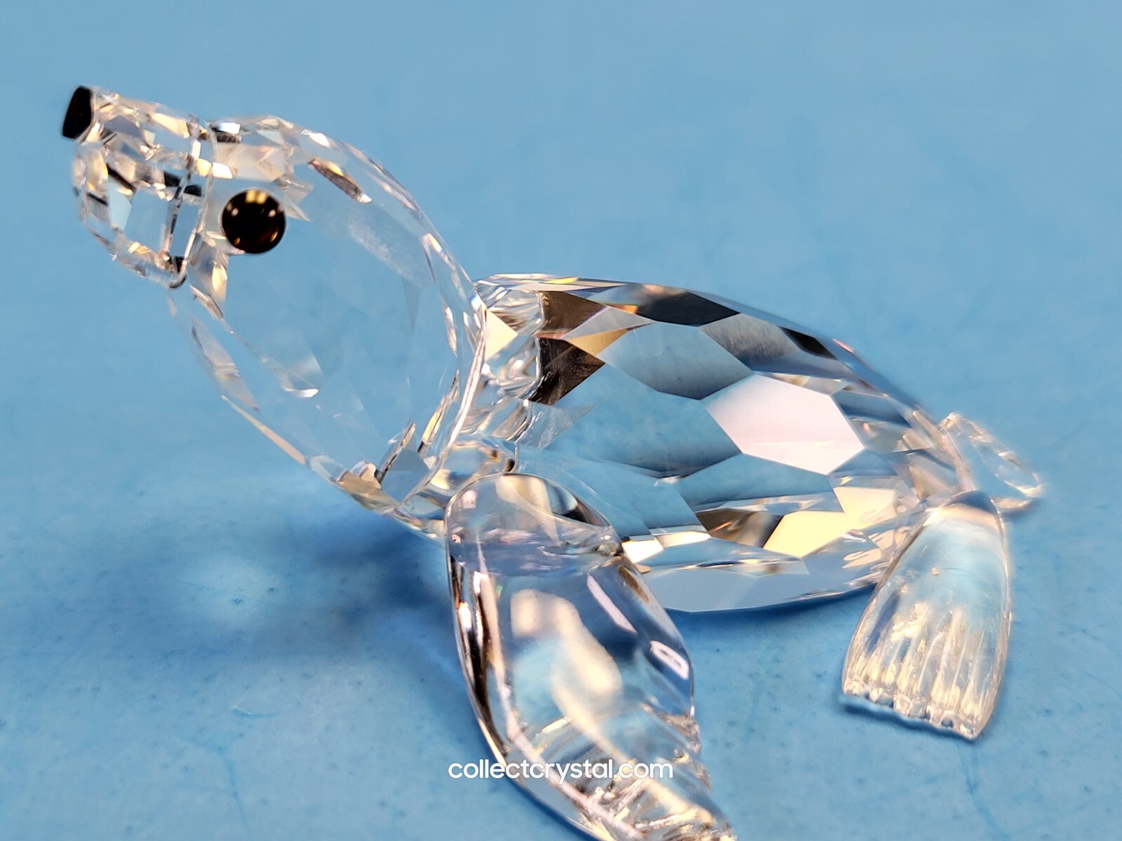 Swarovski Crystal Baby Sea Lion 7661000004 or # 221120. Retired 2010