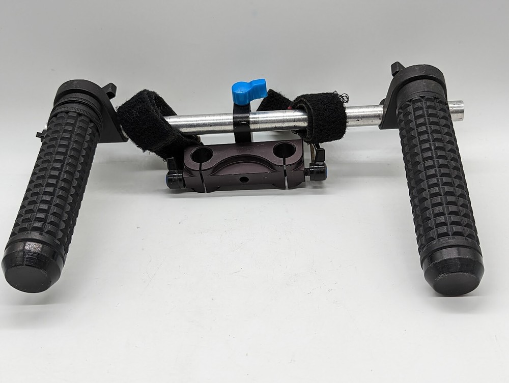 Redrock Micro 15mm Universal Shoulder Mount Kit