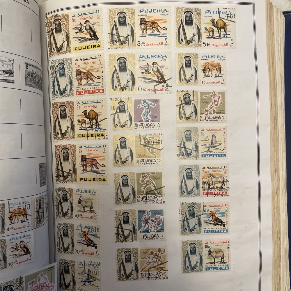 2 Harris Statesman Deluxe Worldwide Albums 2000+ Stamps to 1965 & 76 In 1 Binder