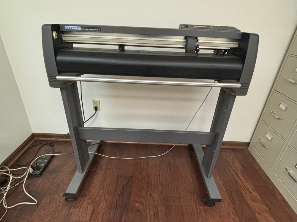 Vinyl Cutter Machine