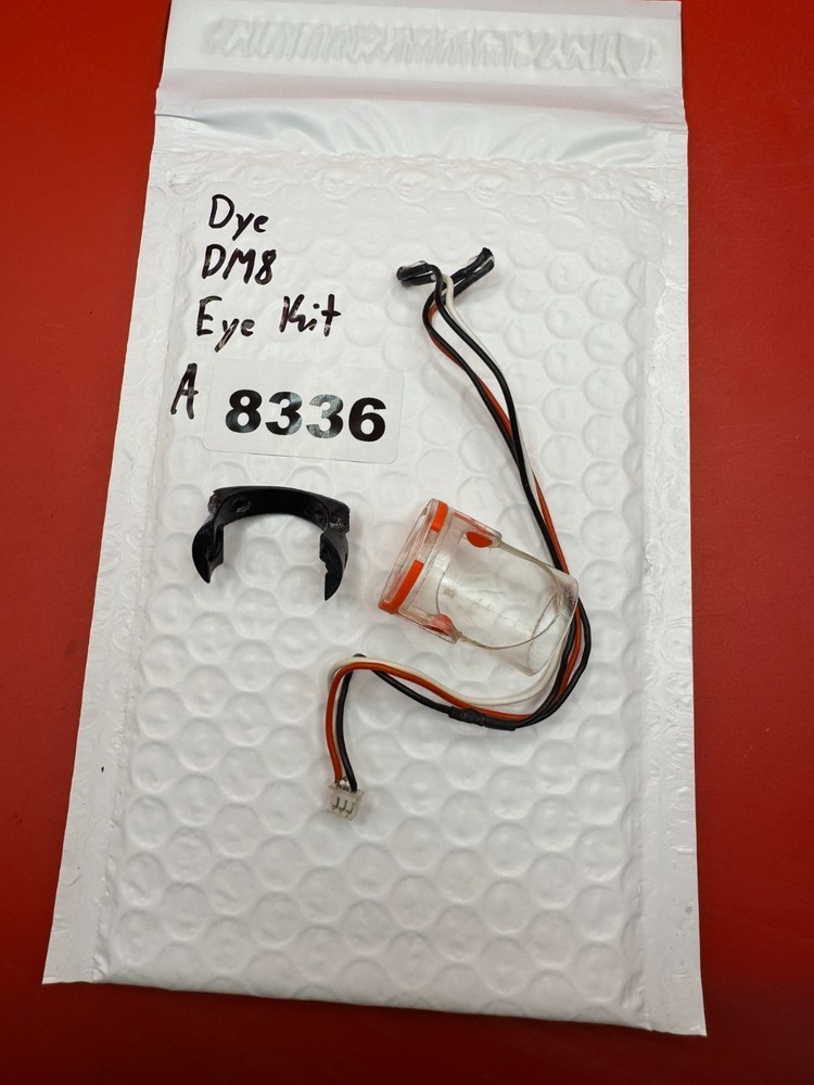 Dye DM8 Eye Kit