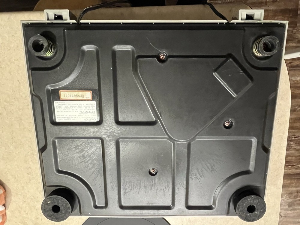 Technics SL-D1 Direct Drive Automatic Turntable System Record Player Turns On