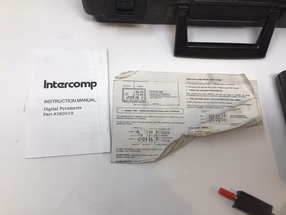 Intercomp Pyrometer Digital Thermometer Model 360019 w/ Case Tested Works