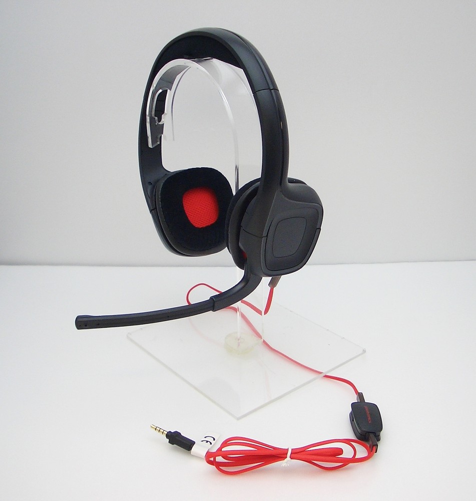 Plantronics Gamecom 318 Headset with single 4 segment 3.5mm plug for iPhone 5 6