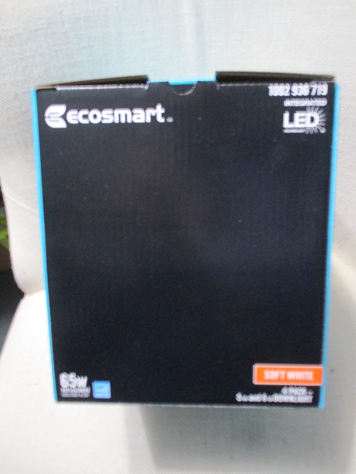 4 pack Ecosmart 65w 5” - 6" Downlight Dimmable Soft White Screw-in Base NEW