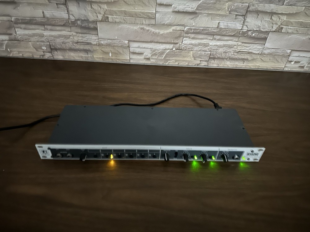 LA Audio SPX2 Stereo Source Selector