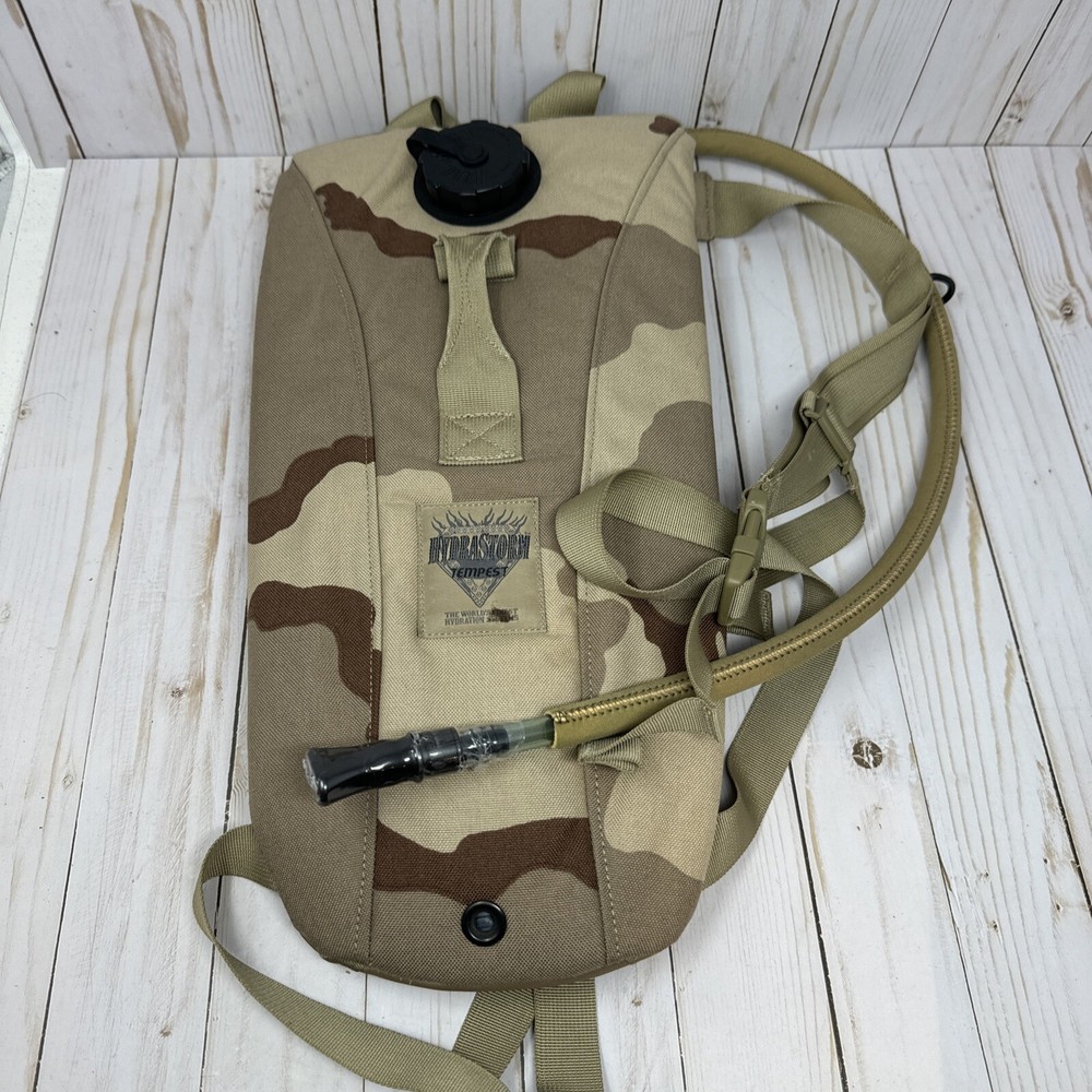 Unused Hydrastorm Tempest Tactical Hydration Carrier Backpack  DESERT CAMO