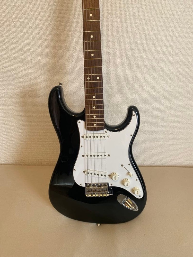 Fender Japan ST62M-US Medium Scale