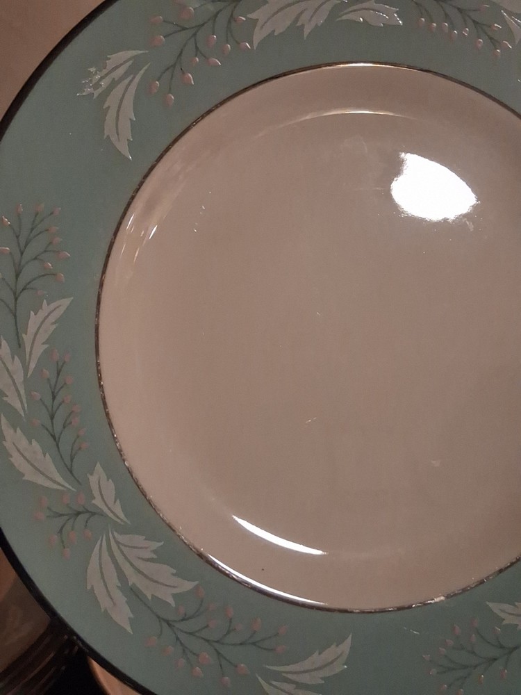 Homer Laughlin Cavalier Eggshell Romance 21Pcs Set