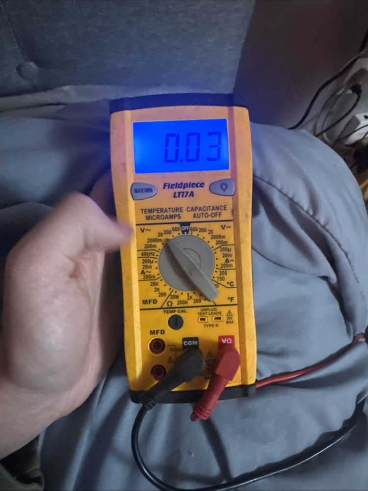 Fieldpeice LT17a Multimeter