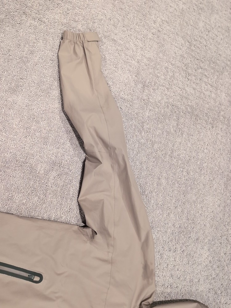 First Lite Vapor Stormlight Rain Jacket Medium Walnut See Description