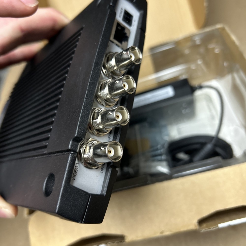 Axis Video Encoder Q7404 0291-001-01 With Open Box