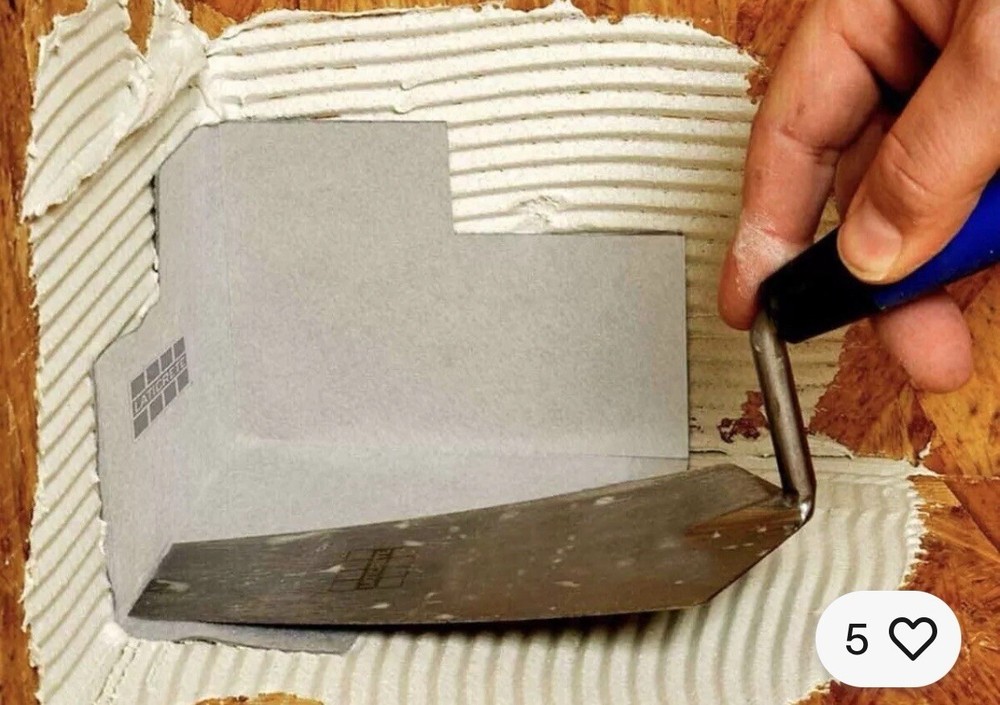 Laticrete Hydro Ban Sheet Membrane Outside Corners (Quantity - 2 Per Pack)