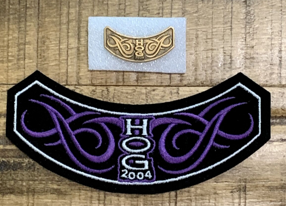 Harley Davidson Patch & Pin Back 2004 Hog Embroidered