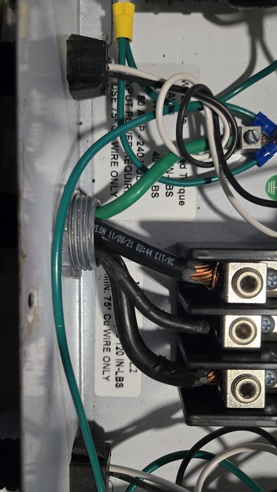Titan Controls Helios 18, 12-Light 240 Volt Controller