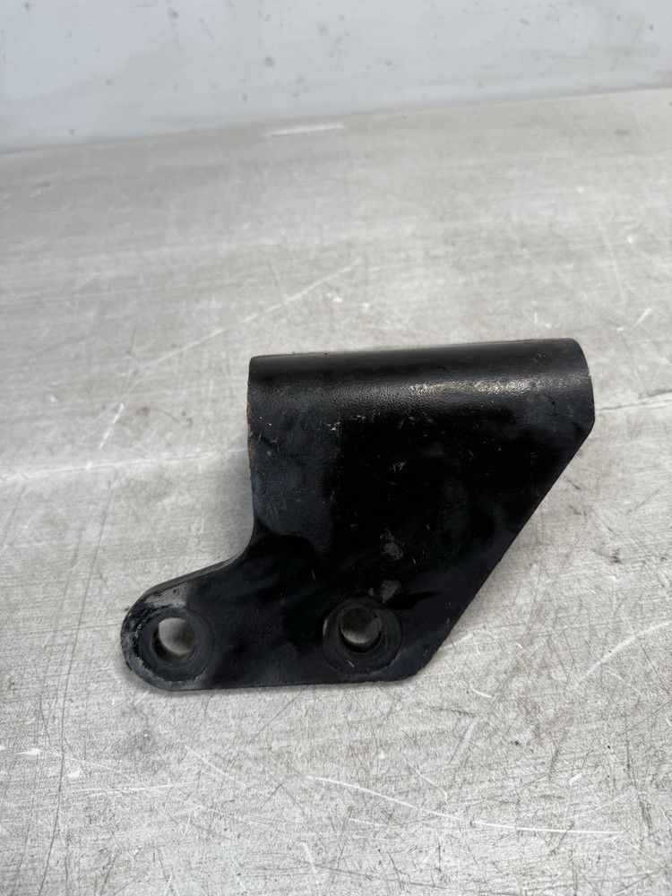 2020 PETERBILT 579 BRACKET-SUPPORT ENGINE FRONT RH A11-6082R *2082*