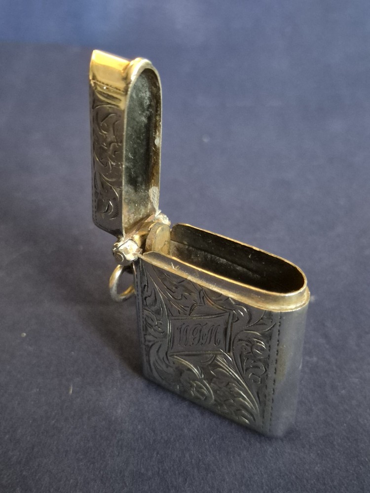 Solid Silver Pocket Vesta Case - Birmingham 1921 - Joseph Gloster Ltd