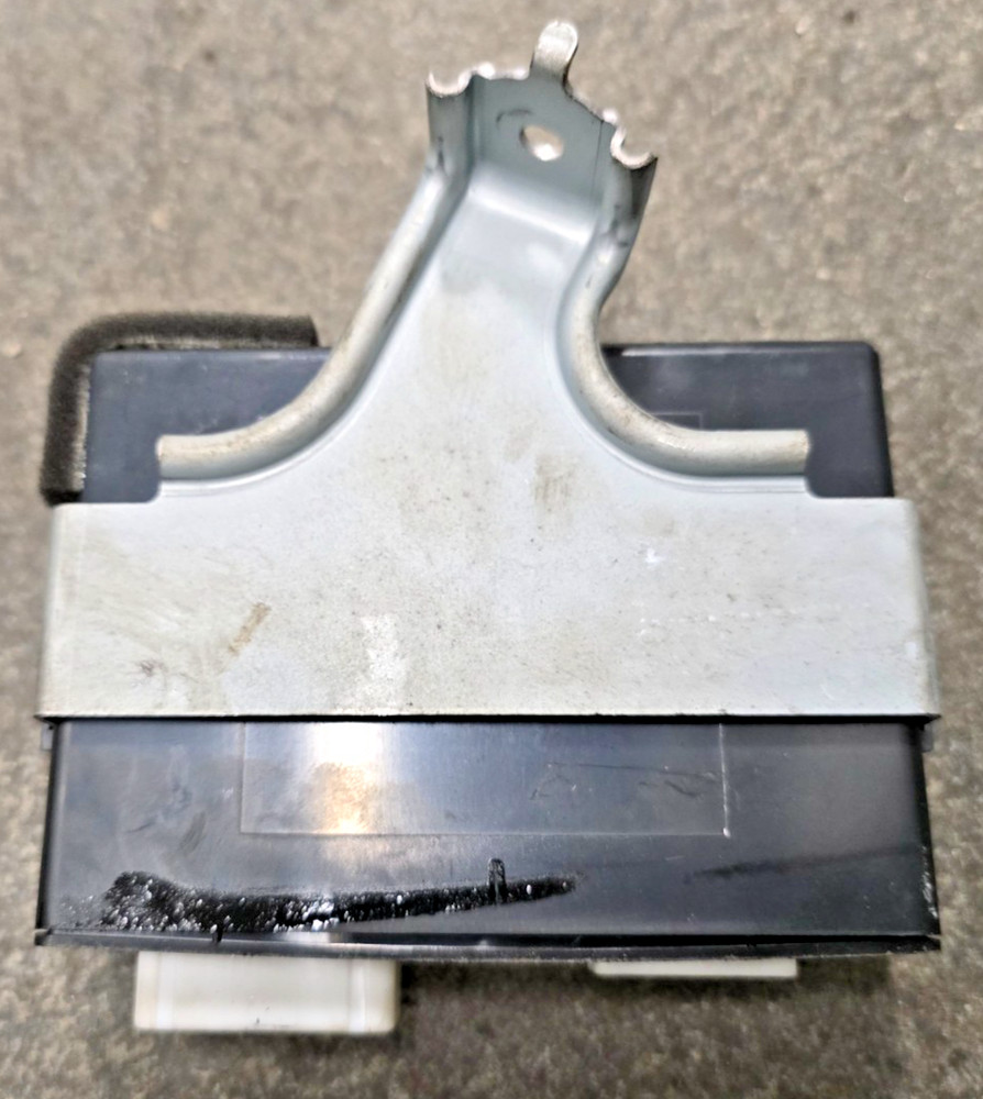 2008-2016 Toyota Rav4 Remote Start Module Sequoia module only OEM