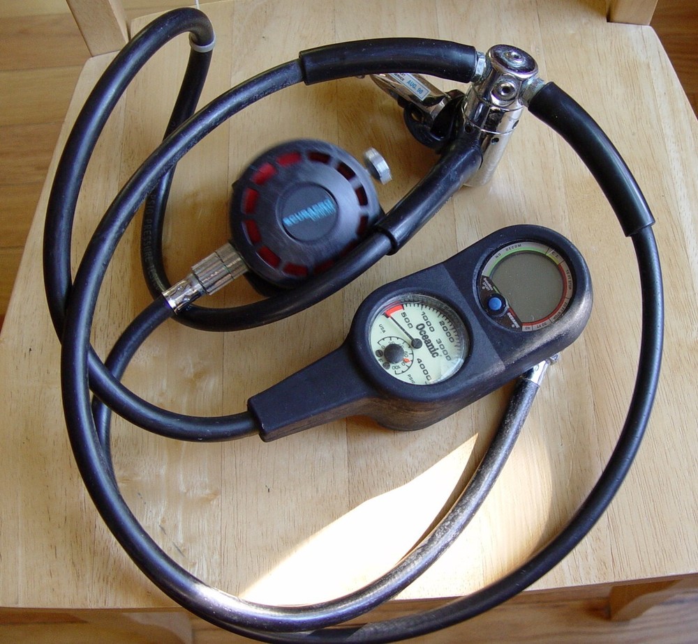 SCUBAPRO with Oceanic Gauges #1