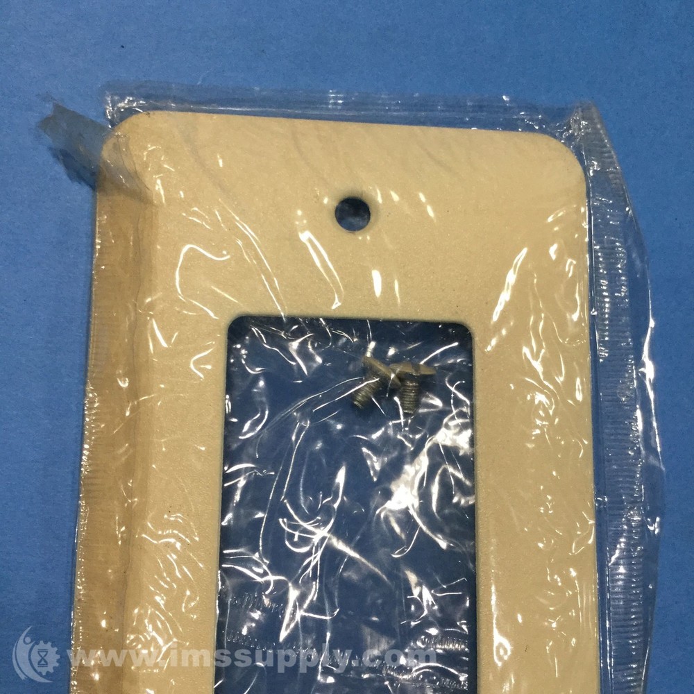 Mulberry 79401 Ivory Wallplate FNFP