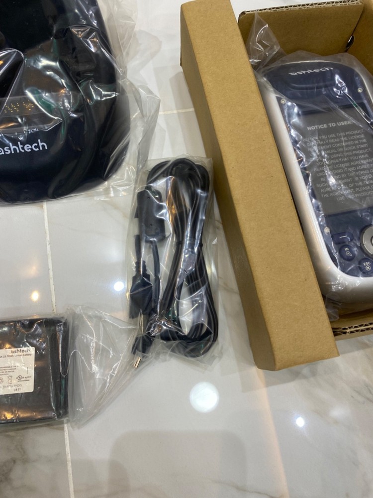 Ashtech MobileMapper 100 GPS receiver