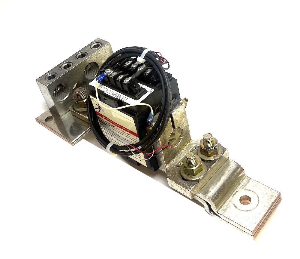 Square D S33925 400-1600 Neutral Current Transformer (USED)
