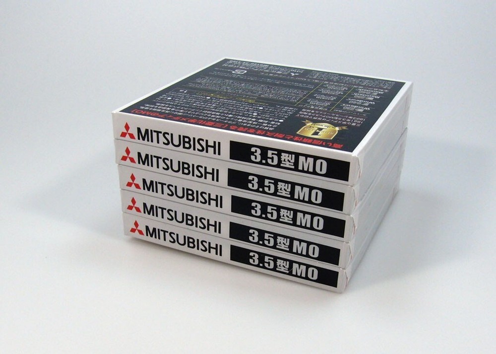 5x Unopened Mitsubishi 3.5inch 230MB Rewritable MO Disk / Windows formatting