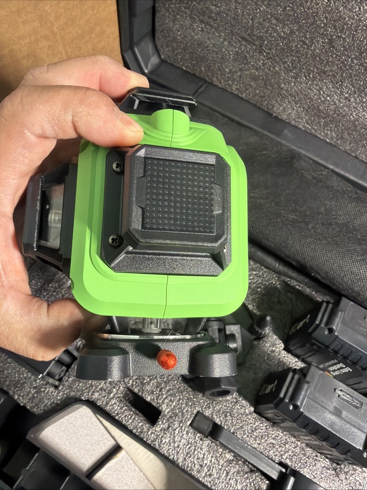 Laser Level with Tripod, 4x360° Self Leveling ±4° Laser Level, Remote Control