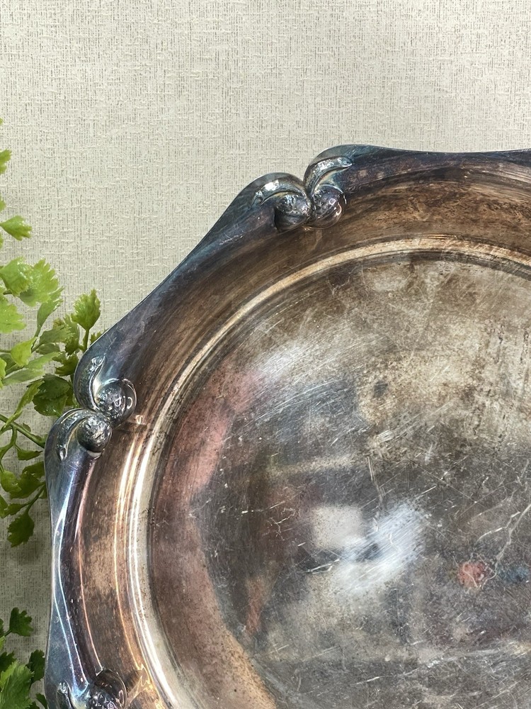 Vintage Oneida Silverplate Serving Dish Acorn Trim 9 Inch