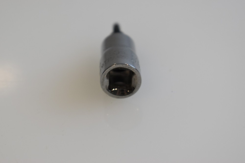 Blue Point Tools BLPT149TP T9 TORX Tamper Proof Bit Socket Driver 1/4" Drive