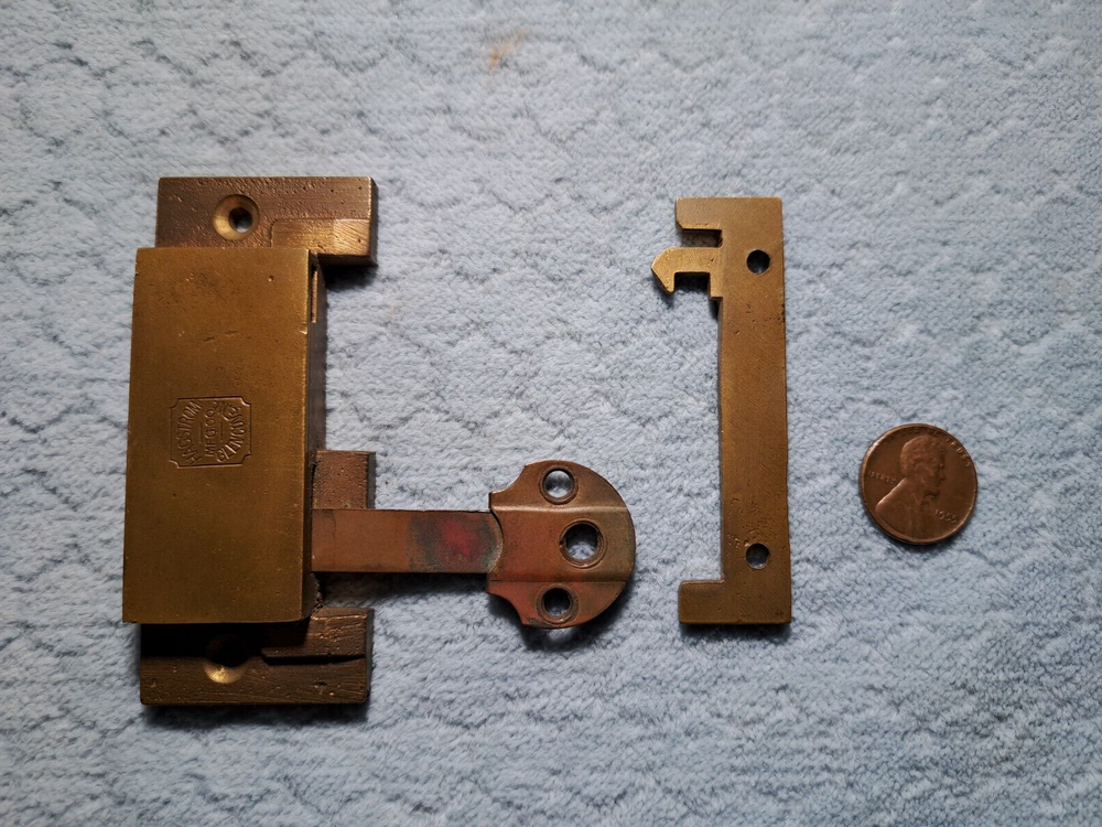 Hagstrom Cast Bronze Lock Window