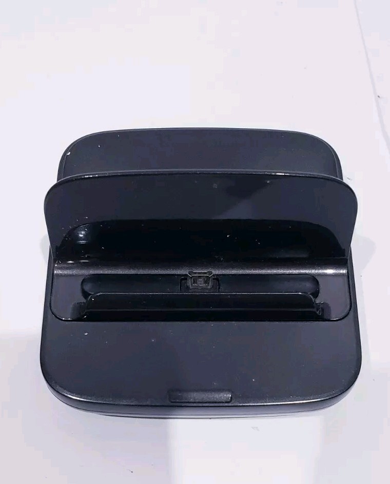 Samsung Universal Multimedia Desktop Dock Station EDD-D200BE - Black