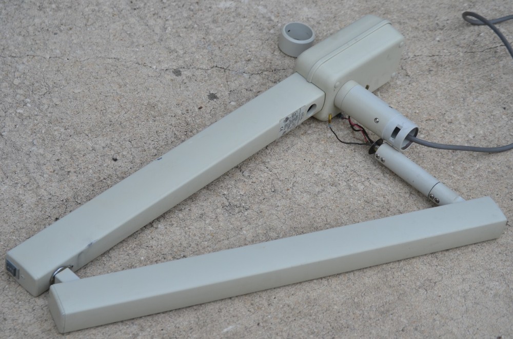 Knight Dental Light Model L Arm