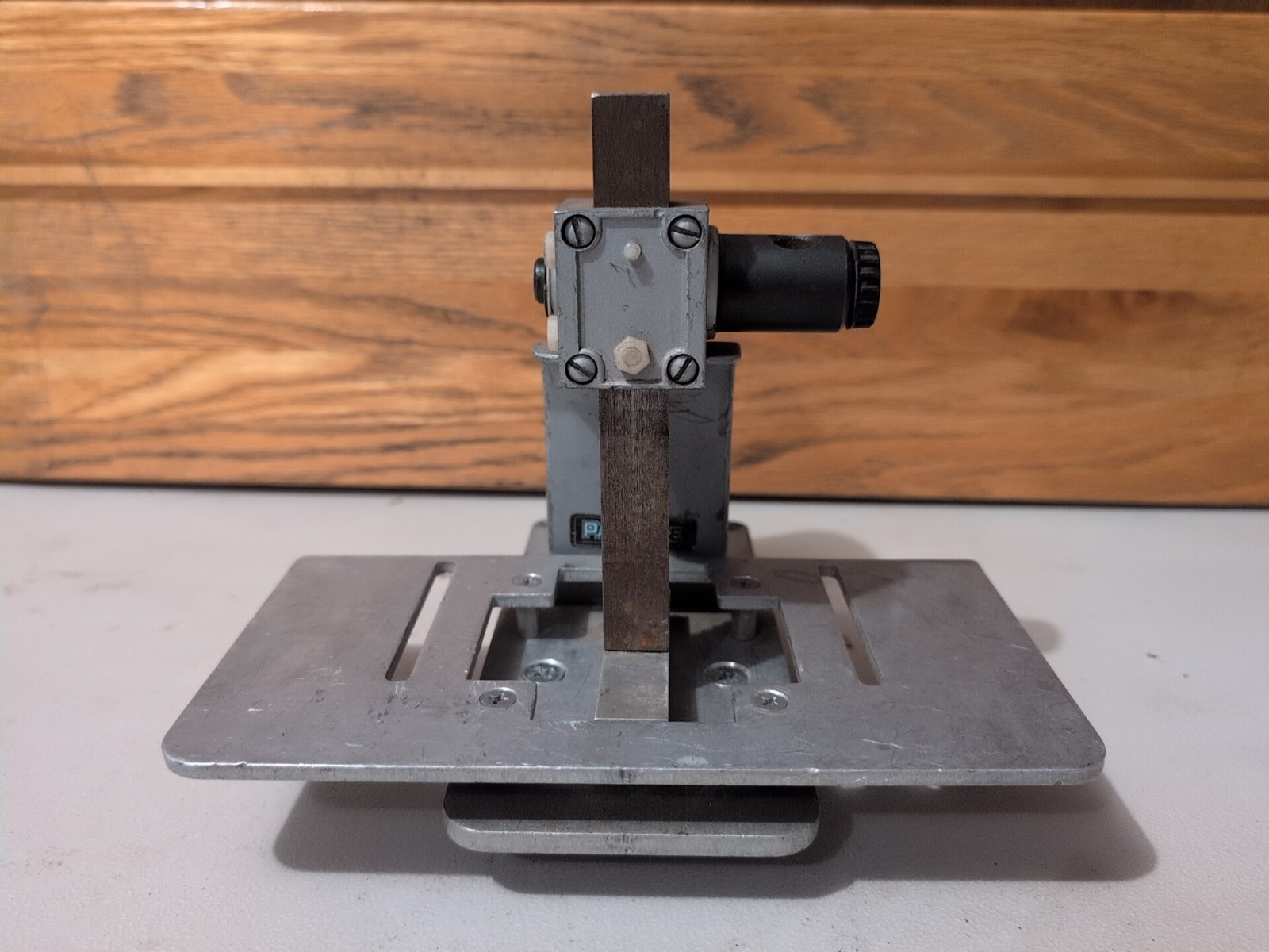 VTG Panavise Pana Press With NO HANDLE