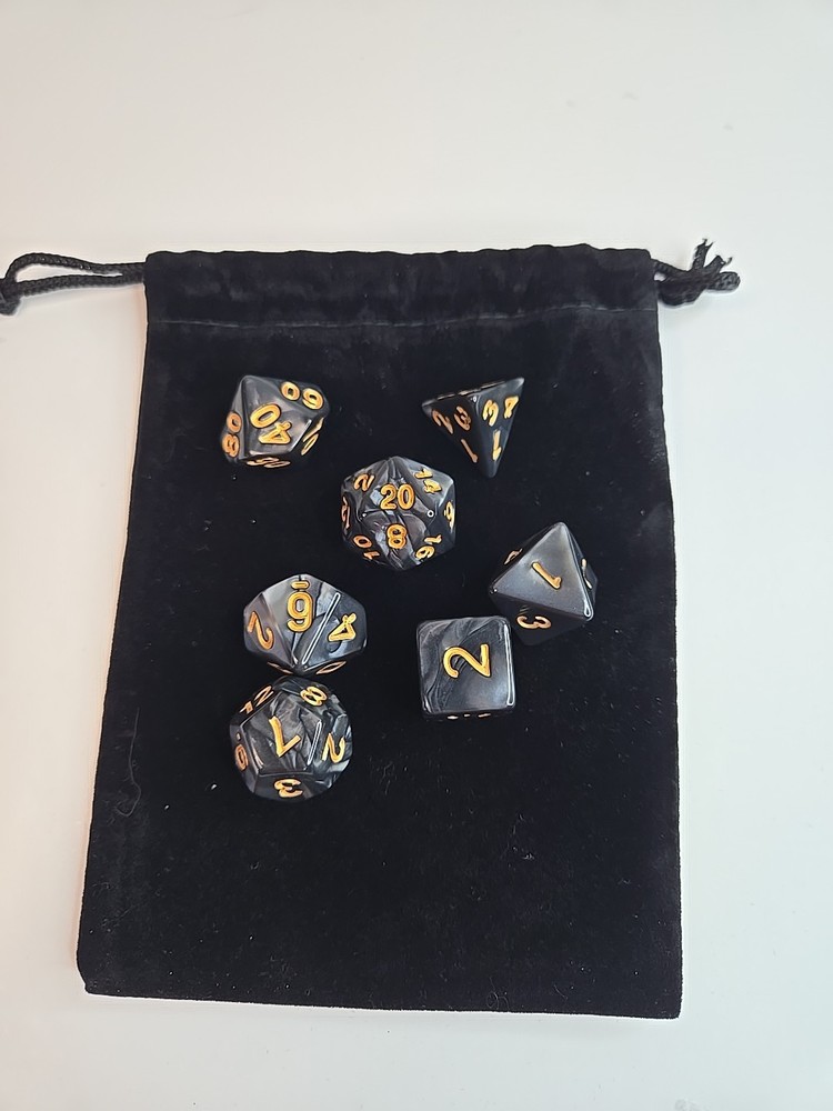 RR | 7-Dice Polyhedral Starter Set | Beginner Dice Kit with Suede Bag D&D