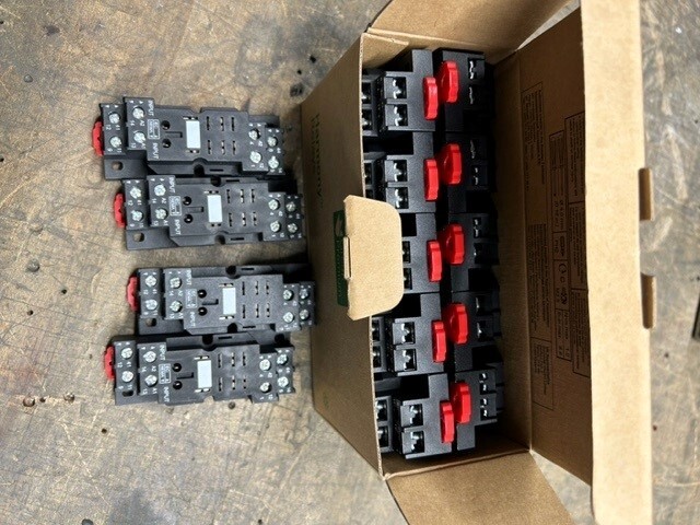 Schneider Electric RPZF2