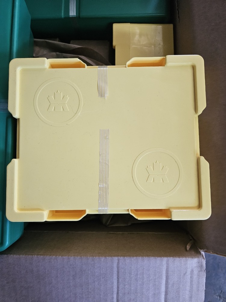Two Empty Monster Box Silver Eagles & Maple Leaf 🍁 Yellow & Green. Mint Conditi