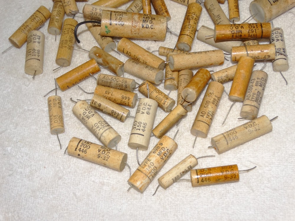 100 - Vintage 1950's Ceramic Capacitor Pulls 100-150-200 vdc #16