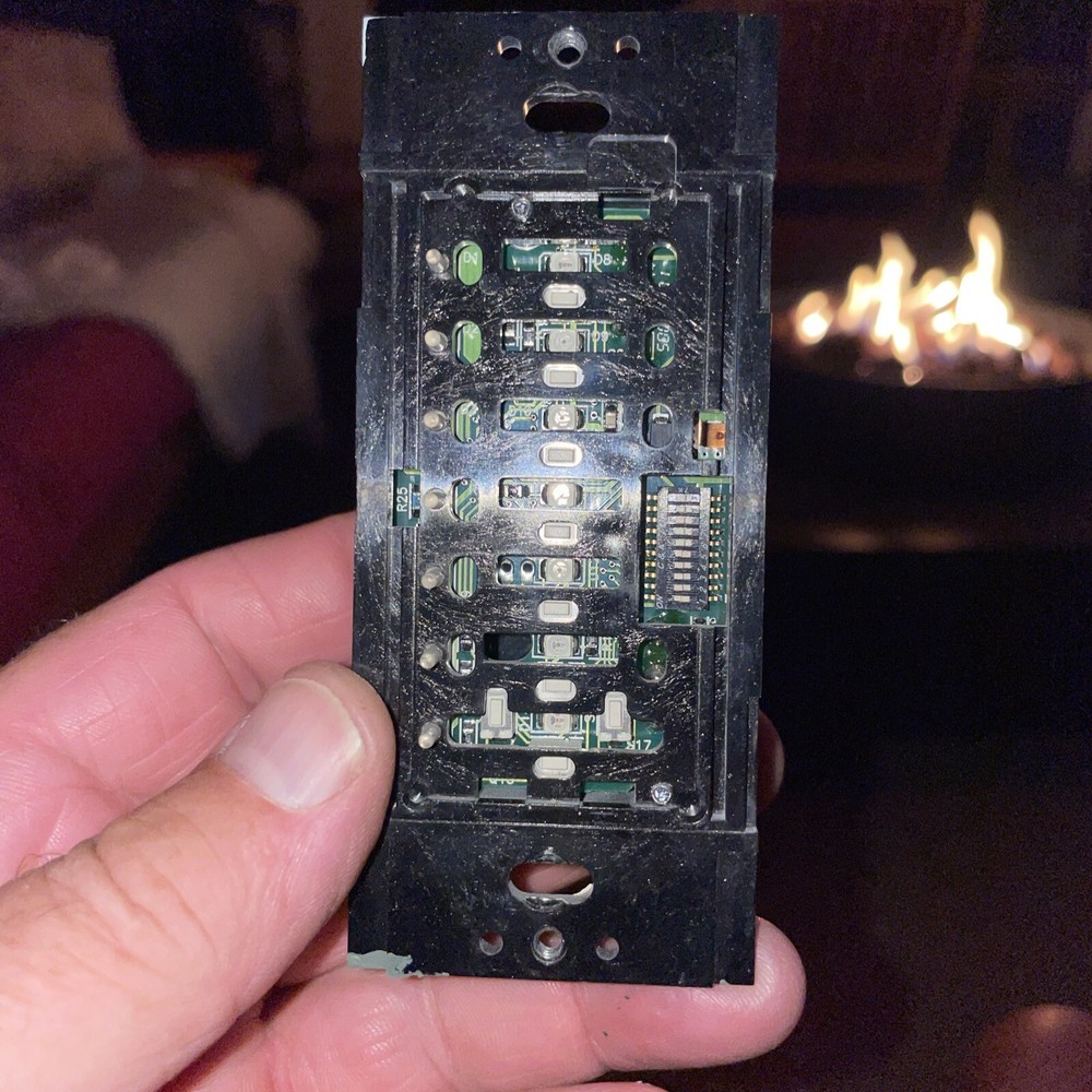 LUTRON ST-NB-NONE KP