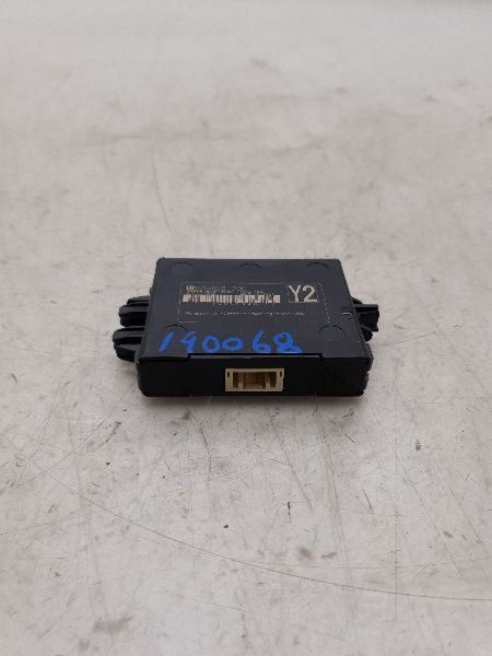 16-17 TOYOTA PRIUS THEFT-LOCKING SECURITY CONTROL MODULE ECM ASSEMBLY