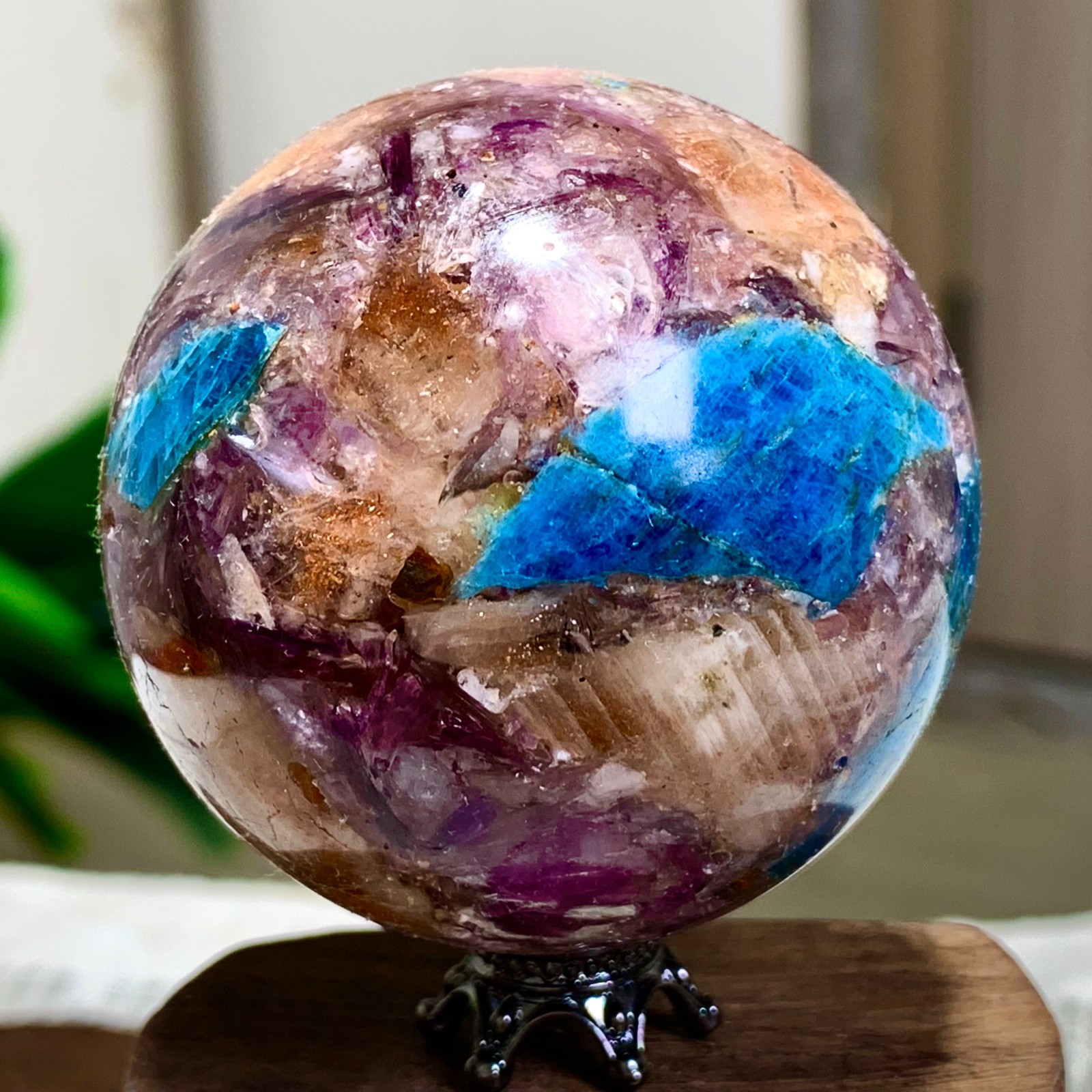 177G Natural Blue Aptite +Sun Stone purple lepidolite Sphere mineral sample