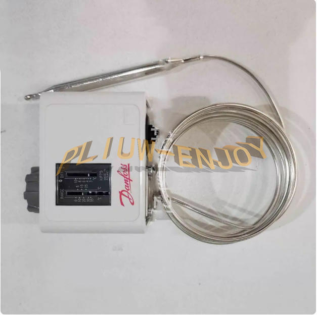 1PCS New Danfoss Tempreture Controller KP75 060L113766