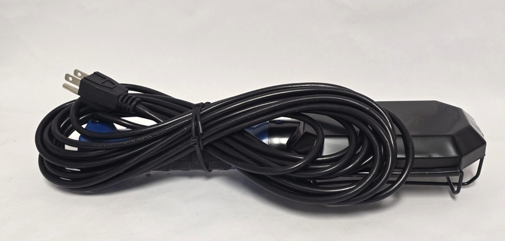 PERFORMANCE TOOL 120 Volt LED DROP LIGHT