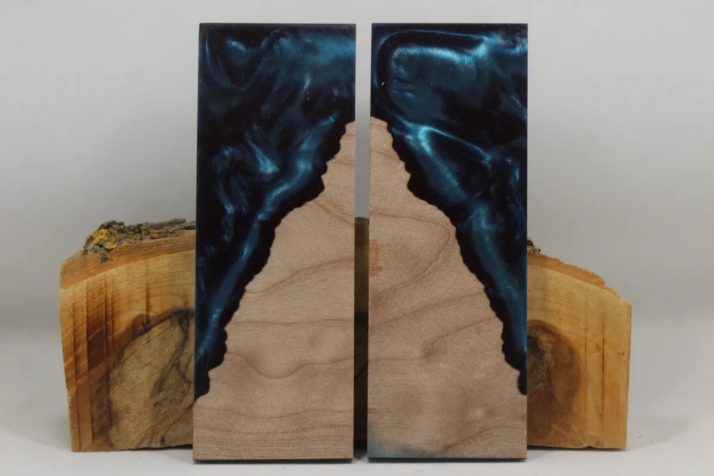 HYBRID STABILIZED MAPLE BLUE CUSTOM COMPOSITE KNIFE HANDLE MATERIAL (8164)